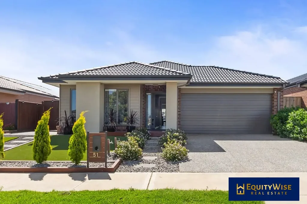 Spacious, Bright and with Access to Club Jubilee!