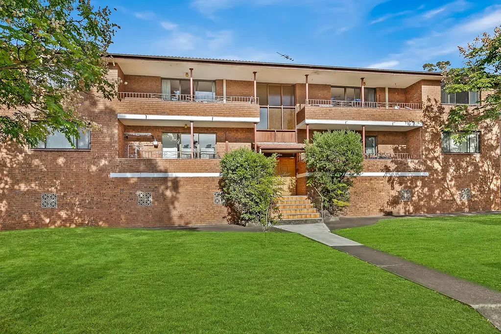Westmead 2部屋 Spacious Top Floor Unit in Handy Location