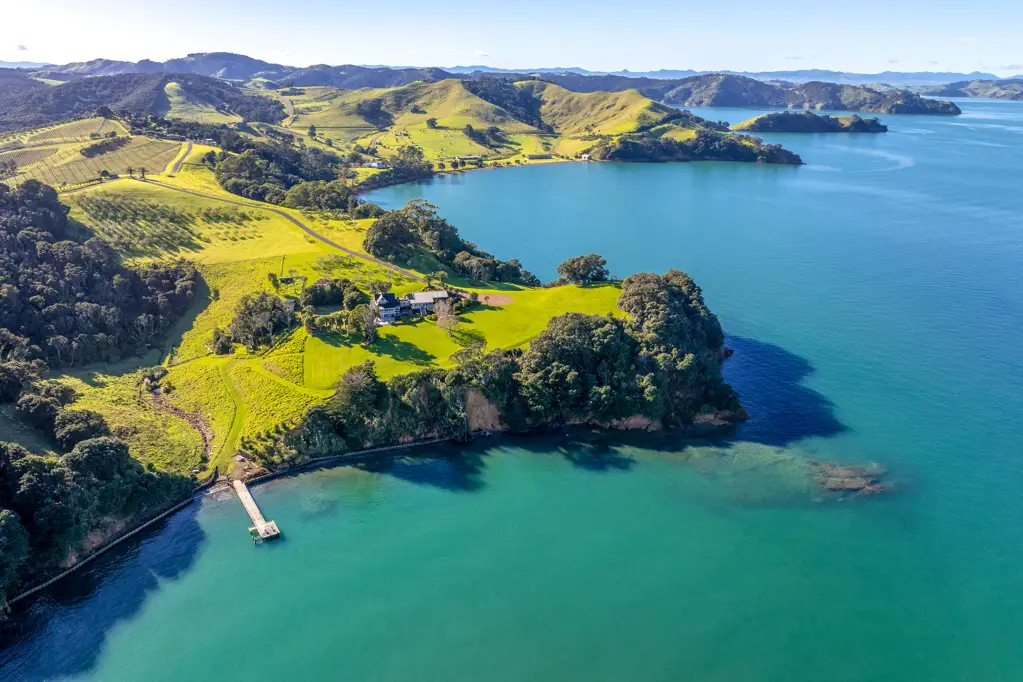Waiheke Island 5ਬੈੱਡਰੂਮ Your private peninsula paradise awaits
