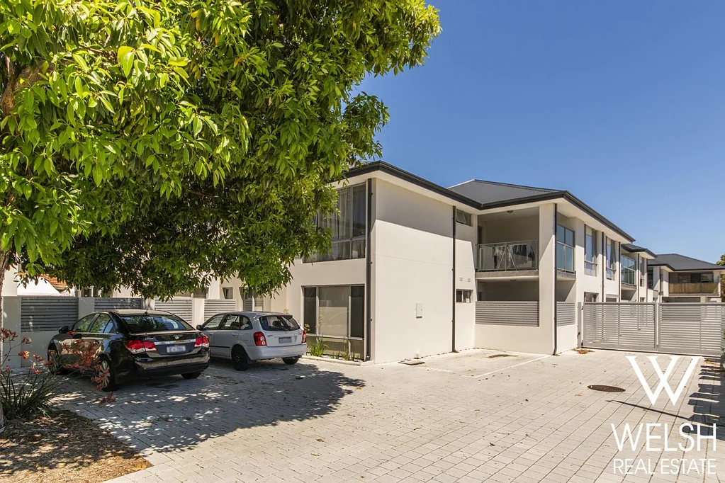 8/5 Parkview Parade, Redcliffe, WA 6104