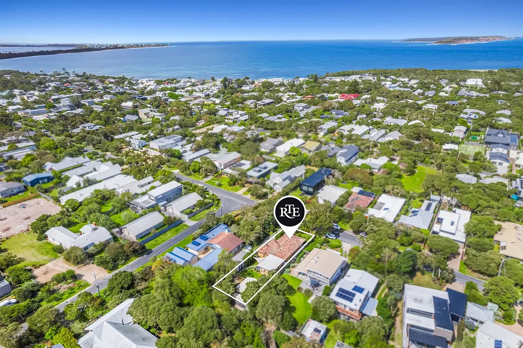 31 Glaneuse Road, Point Lonsdale, VIC 3225