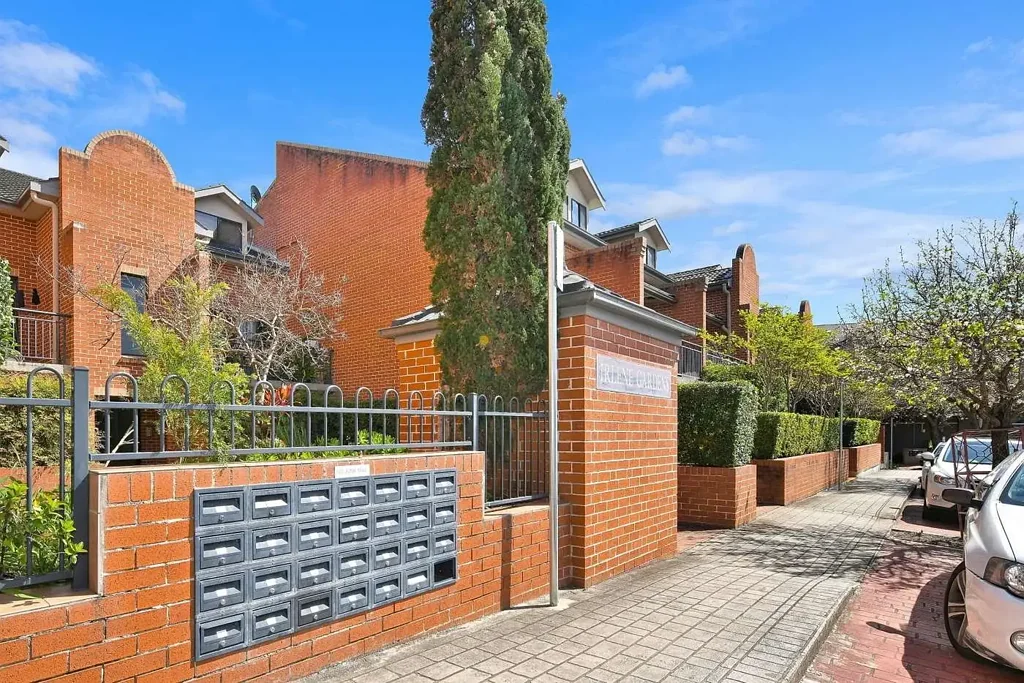 Modern Comfort Meets Urban Convenience in Ashfield