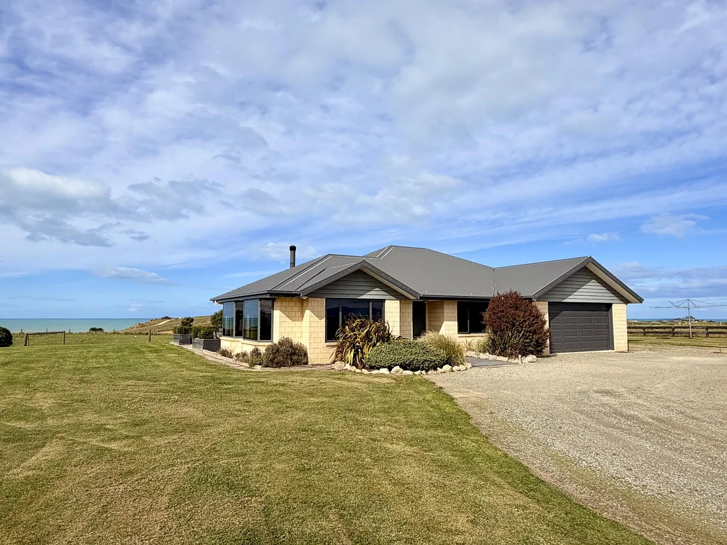 Kakanui Small farm package on two titles