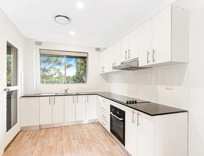 24/10-14 Burlington Road, Homebush, Inner West, 3 habitaciones, 2 baños, Apartment