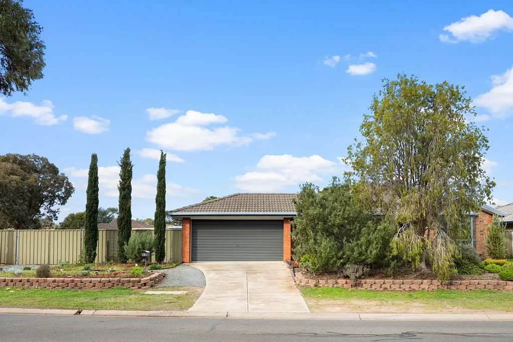 1 Crawford Grove, Andrews Farm, SA 5114