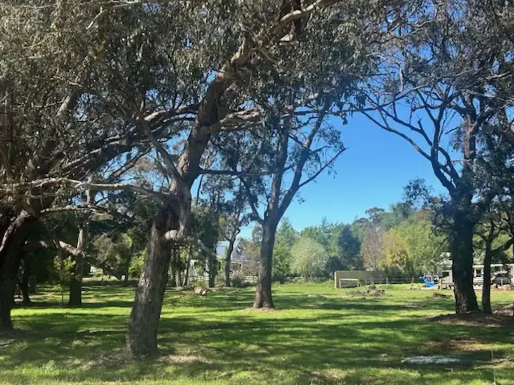 Trentham A rare corner block in a sought-after Trentham location - generous, versatile, and ready for your vision!!
