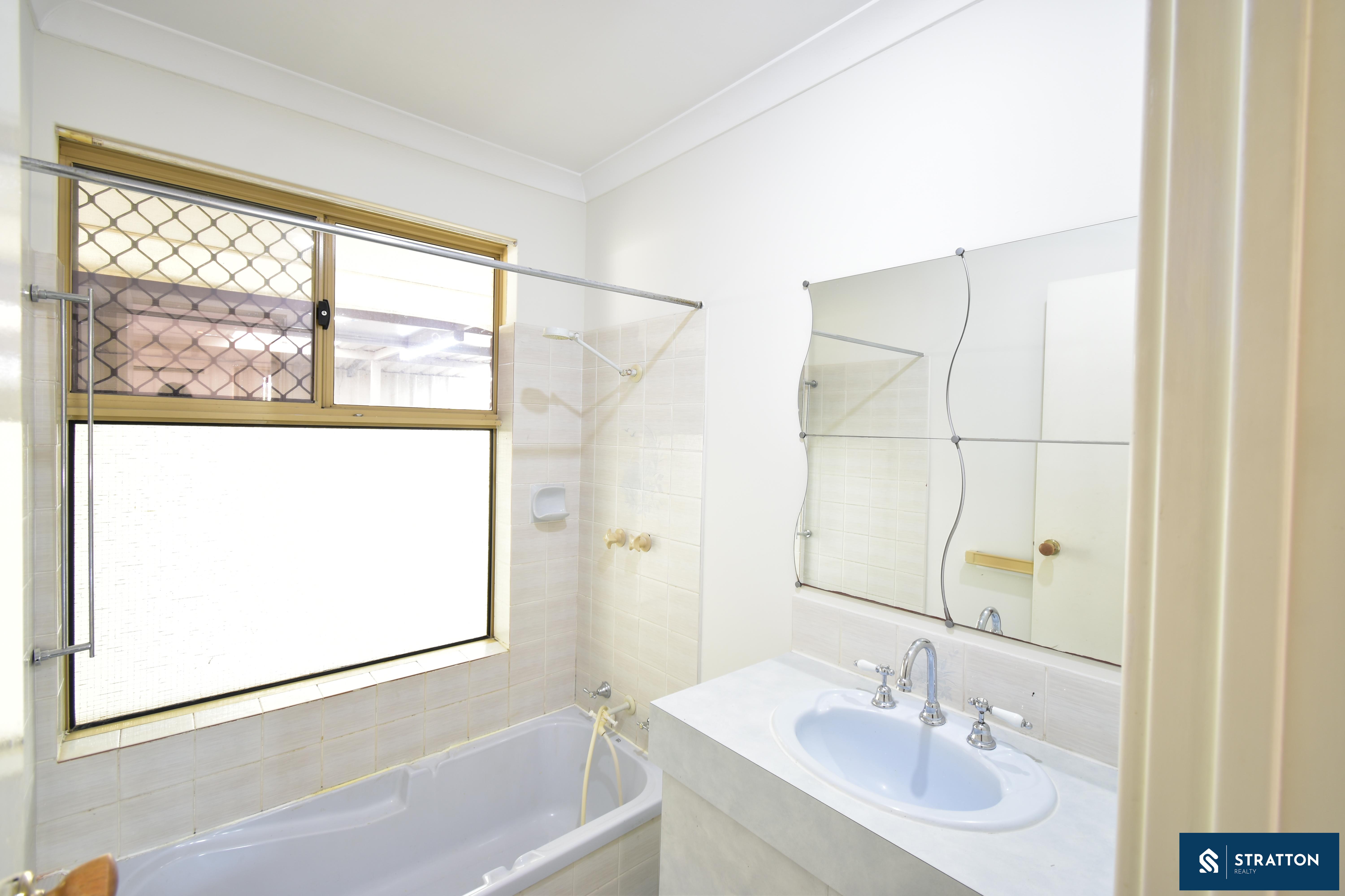 12 BANYO CT, MADDINGTON WA 6109, 0 침실, 0 욕실, House