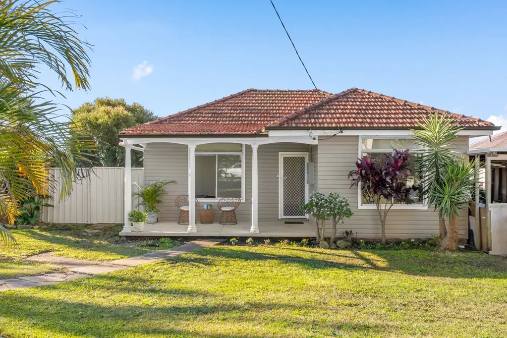 22 Rabaul Street, Shortland, NSW 2307