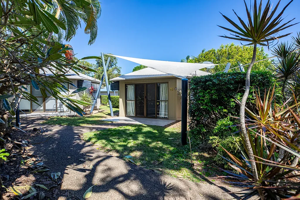 23/7 GRIFFIN AVENUE, Bucasia, QLD 4750