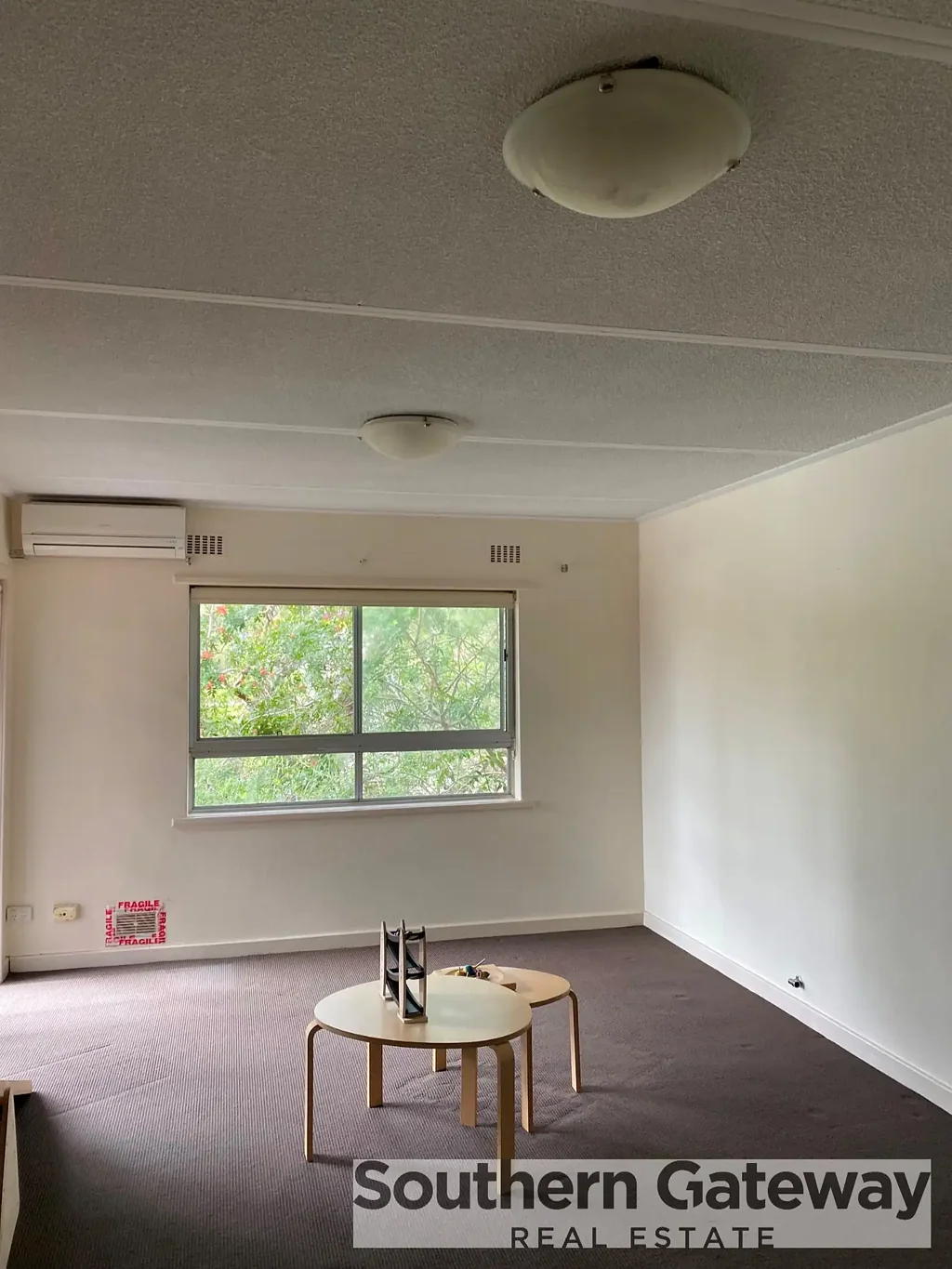 SPACIOUS & SECURE 2X1 UNIT WITH POOL ACCESS
