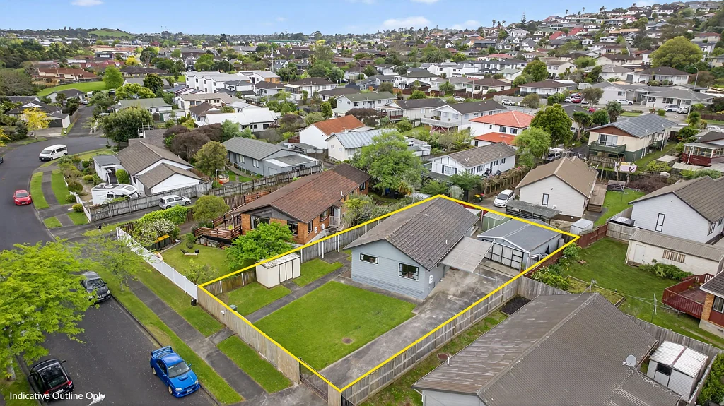 9 De Quincey Terrace, Highland Park, Manukau City, Auckland