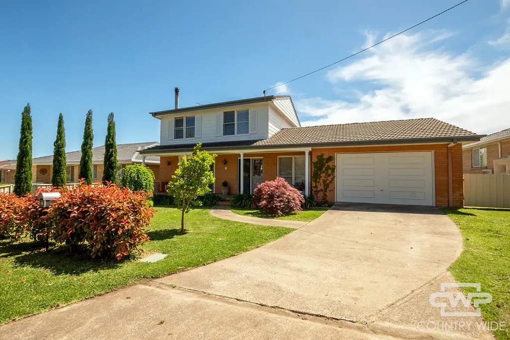 18 Lindsay Avenue, Glen Innes, NSW 2370