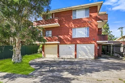 7/7 Shadforth Street, Wiley Park