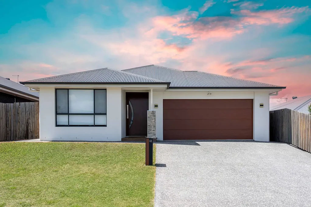 Ripley 4 Bedroom Multiple Living Zones, A Stunning Kitchen & Seamless Alfresco Flow - This Is What Dreams Are Made Of!