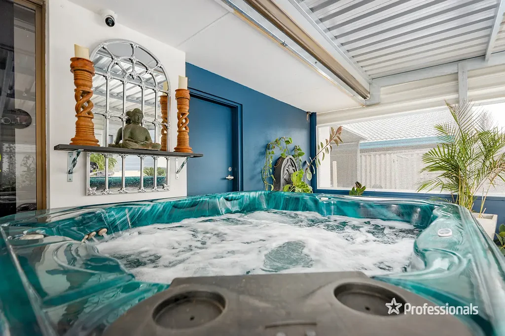 6 Abalone Place, Sunset Beach, WA 6530