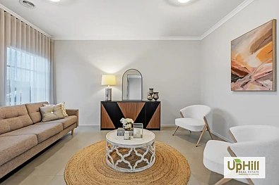 75 Como Parade, Clyde North, VIC 3978, 4 rūma, 2 rūma horoi, House