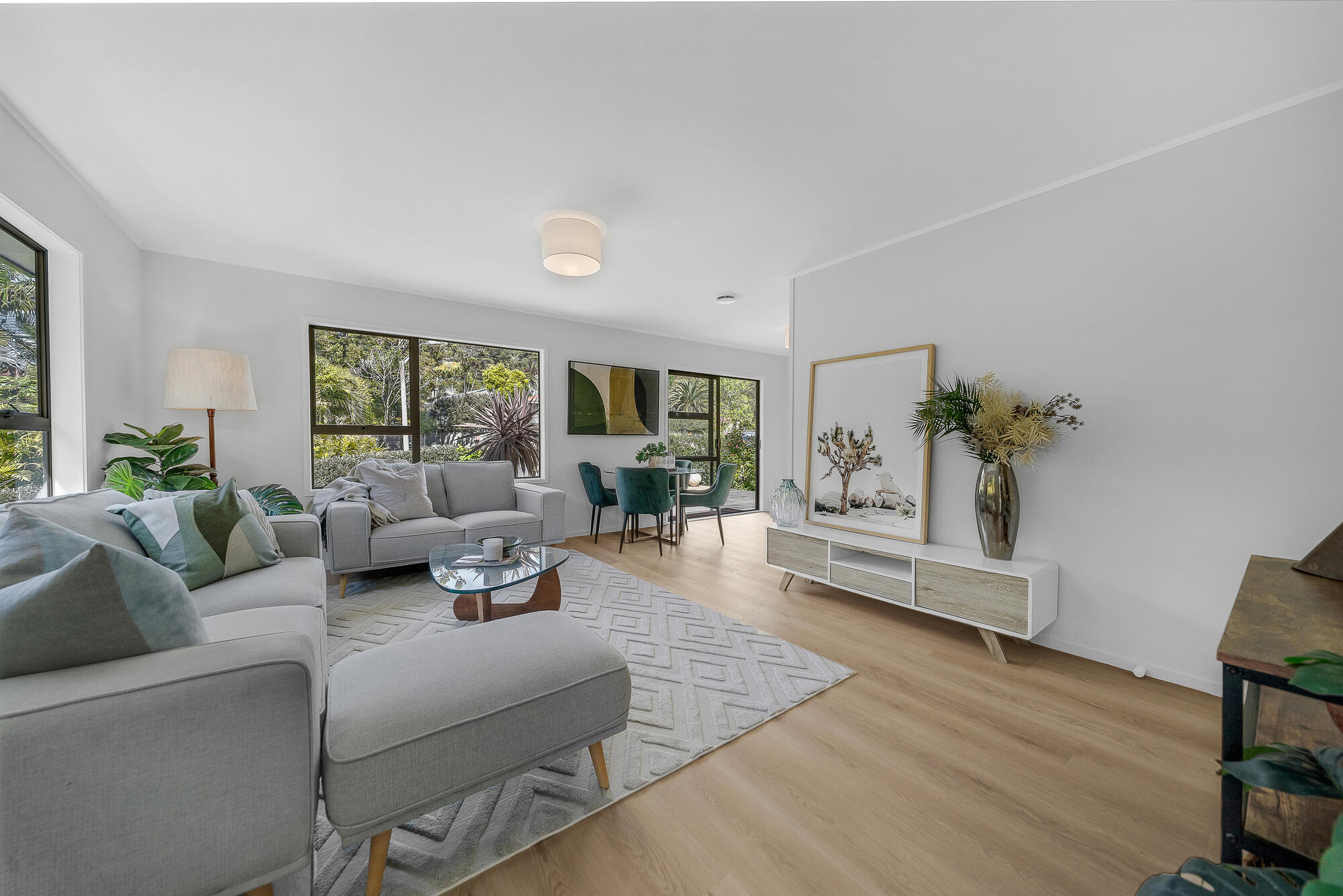 12 Sonnenberg Way, Titirangi, photo 3