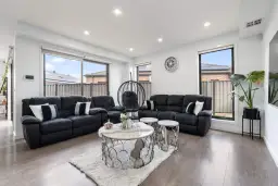 10 Distinction Avenue, Craigieburn