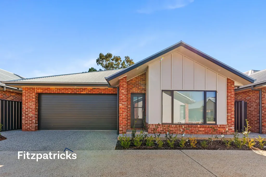 Wagga Wagga 3 Bedroom Crampton Central