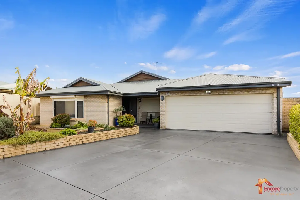 10 Rutherford Square, Orelia, WA 6167