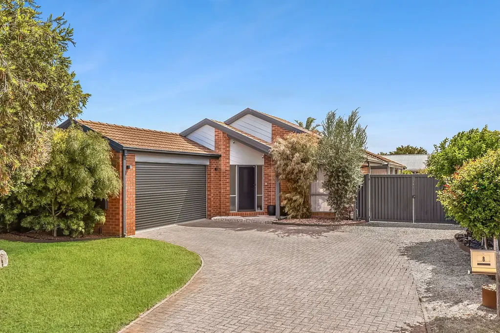 8 Kantara Crescent, Lara, VIC 3212