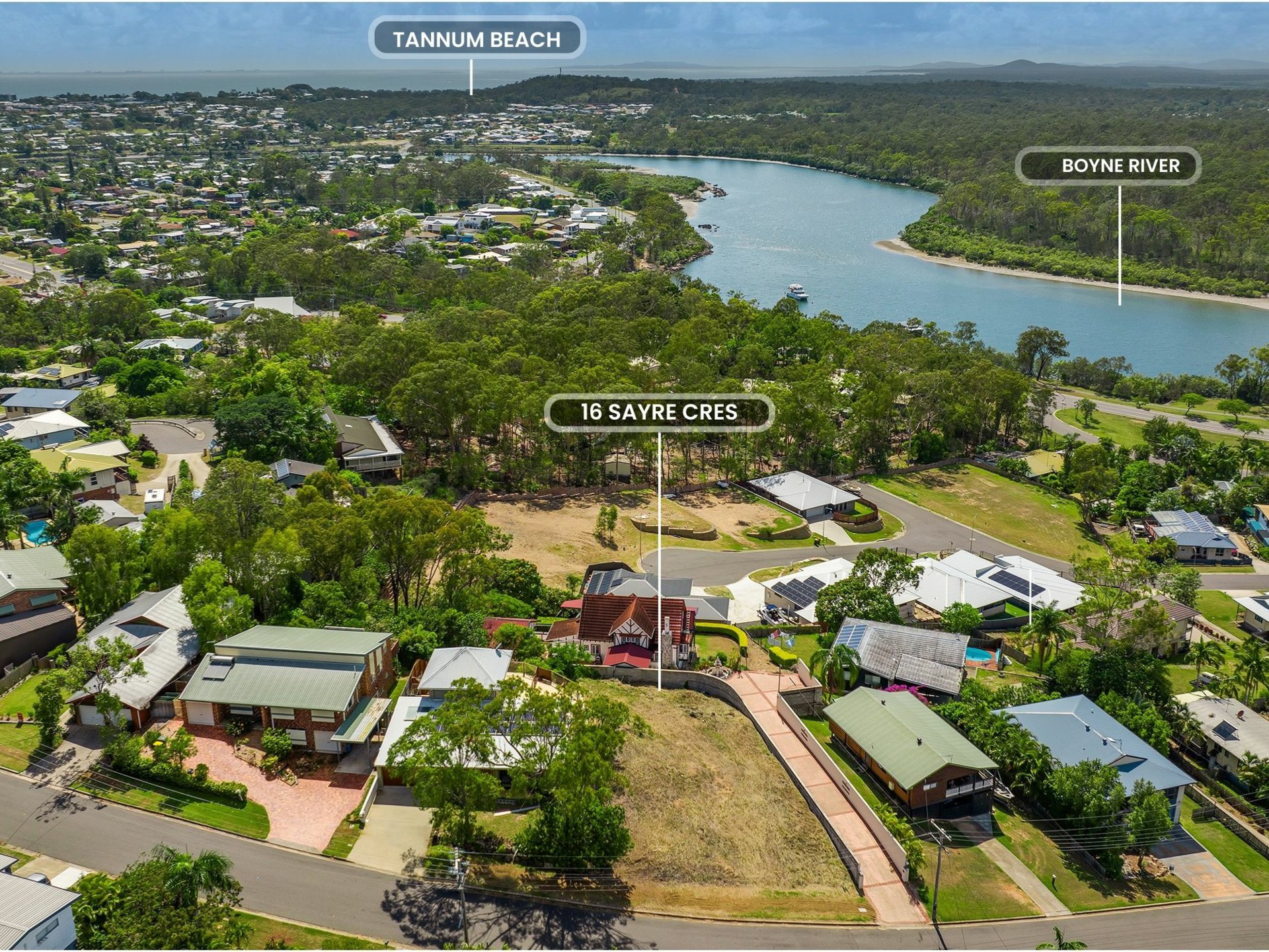 16 SAYRE CR, BOYNE ISLAND QLD 4680, 0部屋, 0バスルーム, Section