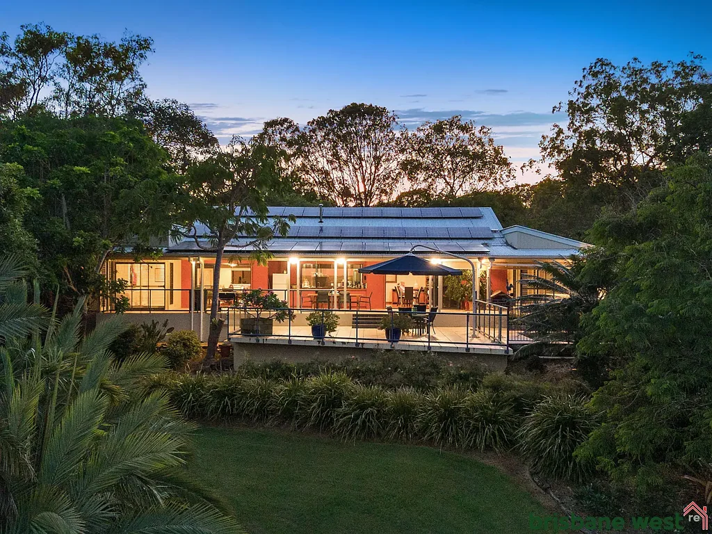 10 Creekwood Place, Pullenvale, QLD 4069