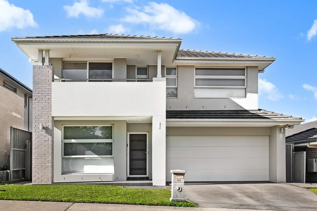 North Kellyville 4 Slaapkamer Convenience At Your Door Step