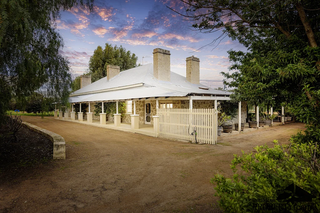 30261 Brand Hwy, Dongara, WA 6525