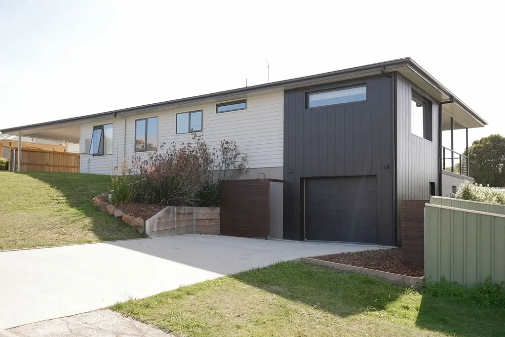Bridport 4બેડરૂમ Modern Coastal Living with Space, Style & Views