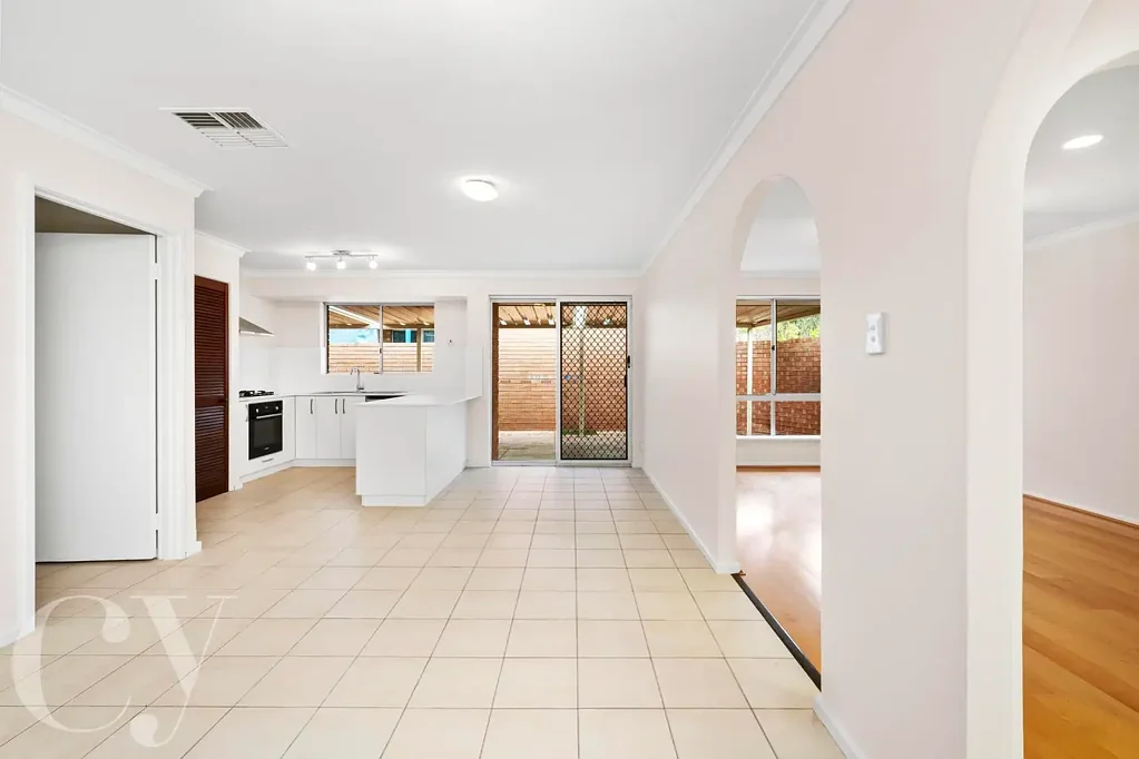 Stylish Villa Living in a Prime Palmyra Location