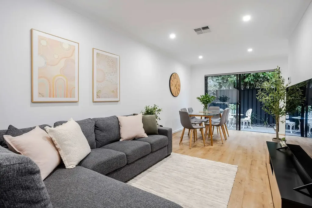 Kurralta Park 2Phòng ngủ Refined Contemporary Living in a Prized School Zone