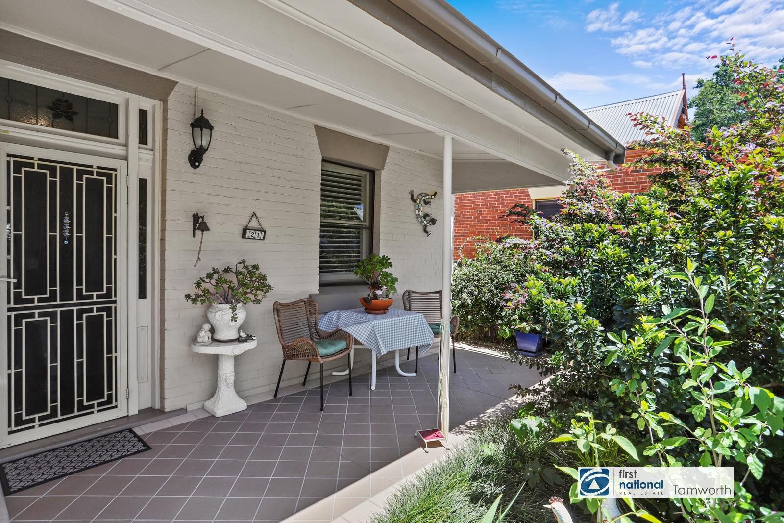 21 RAWSON AV, NORTH TAMWORTH NSW 2340, 0 habitaciones, 0 baños, House