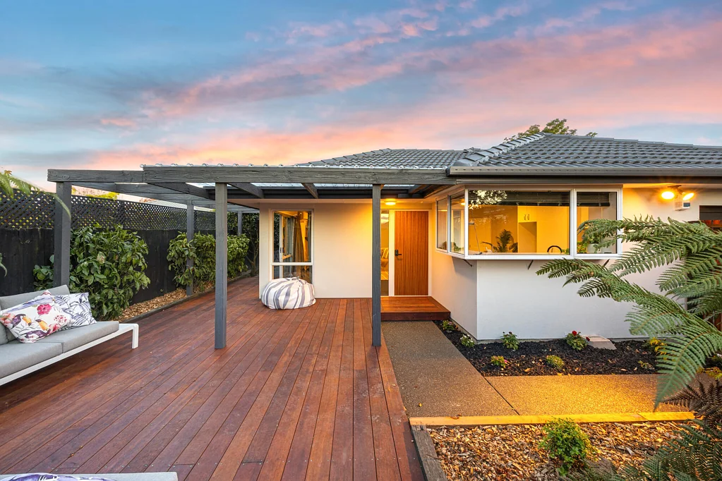Papanui 2房  Single, Freestanding and Freehold