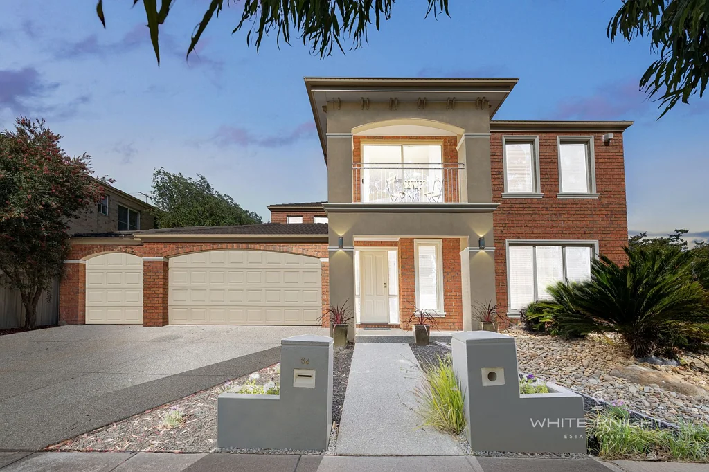 34 Lakewood Boulevard, Cairnlea, VIC 3023