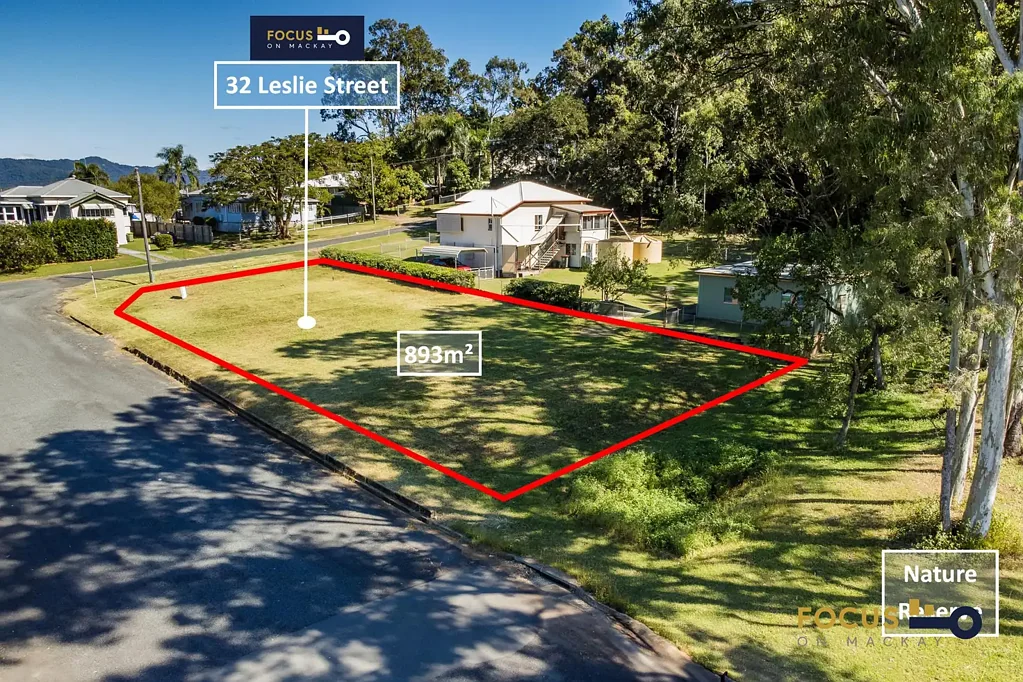 32 Leslie Street, Sarina, QLD 4737