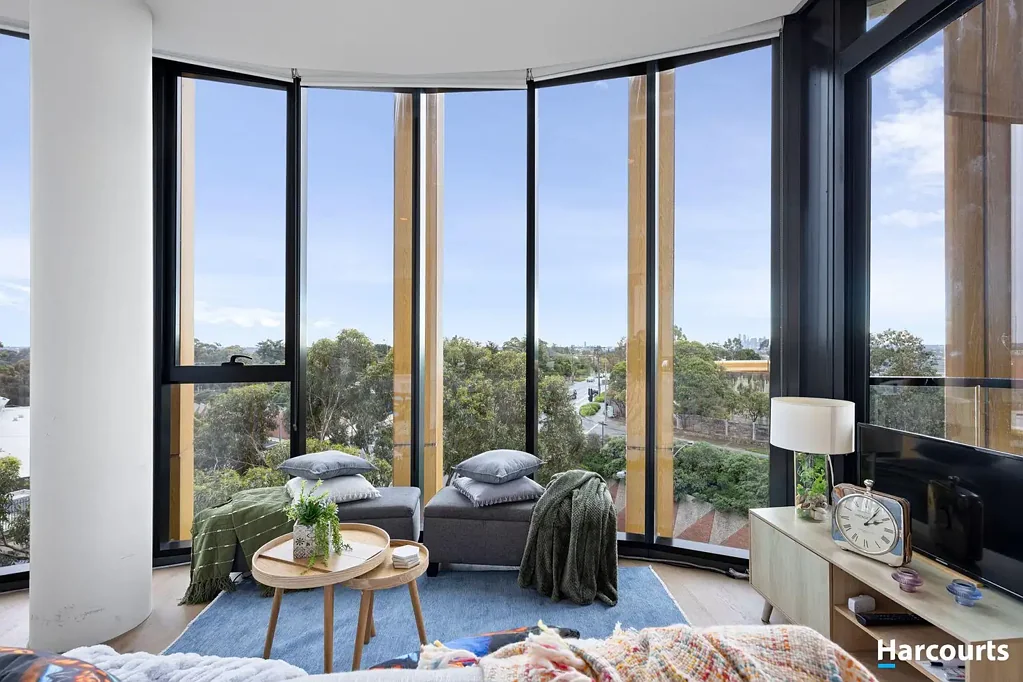 Fully Furnished Apartment with Breathtaking Views