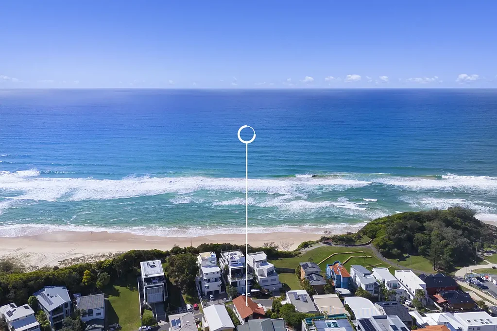 Miami 5 Bedroom Rare North Burleigh Beach House