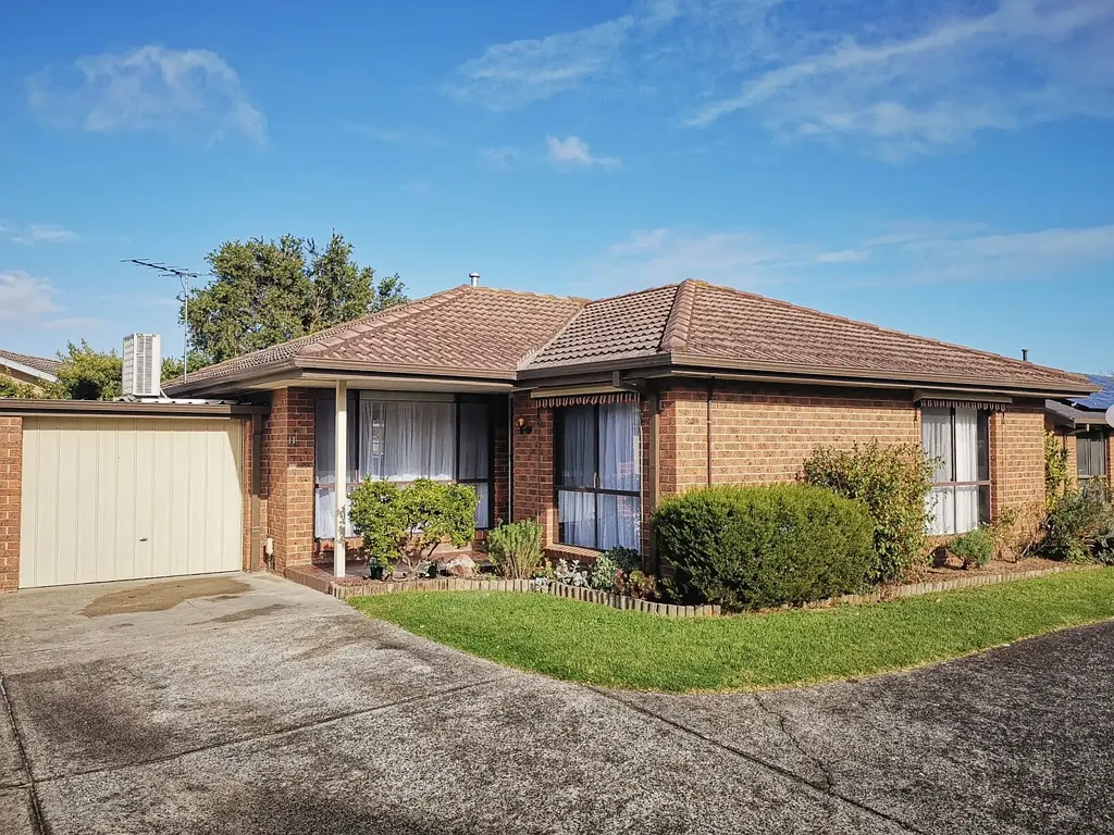 TWO-BEDROOM UNIT IN A QUIET NEIGHBORHOOD