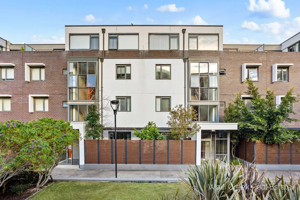 Wolli Creek 2 Bedroom EFFORTLESS LIVING IN A CONNECTED COMMUNITY