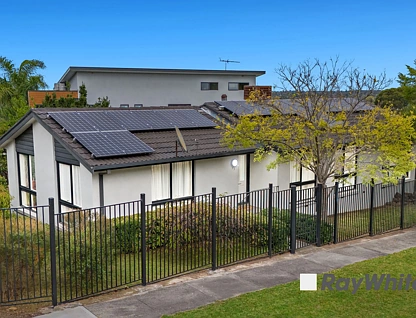 13 Hardman Court, Endeavour Hills, VIC 3802, 4 ਕਮਰੇ, 2 ਬਾਥਰੂਮ, House