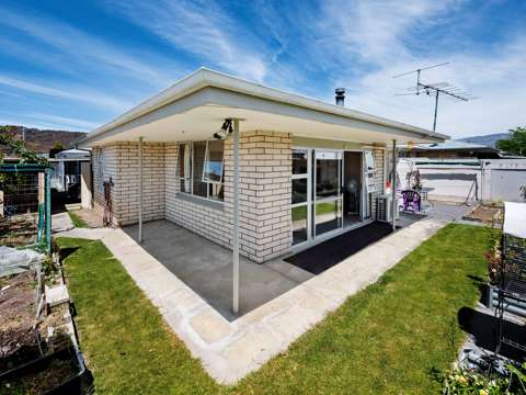 Alexandra 2部屋 2-Bedroom brick beauty