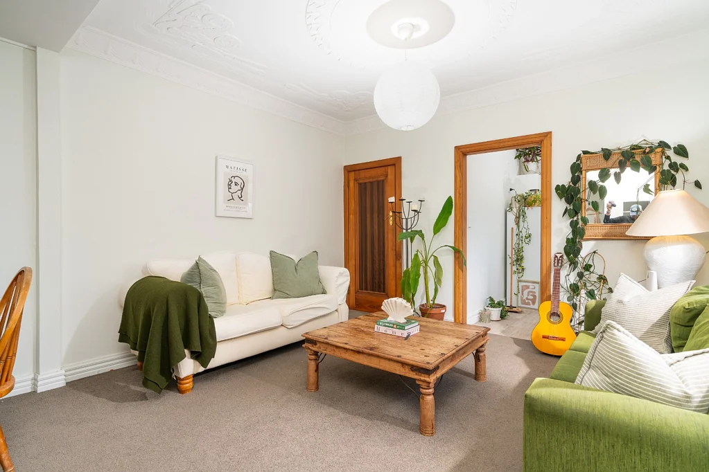 Lyall Bay 1房  LYALL BAY LIFESTYLE STARTER – STEPS FROM THE BEACH