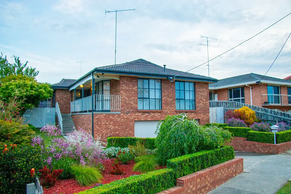 17 Oak Ave, Traralgon, VIC 3844