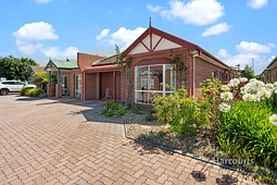 5 Dollery Court, Brighton