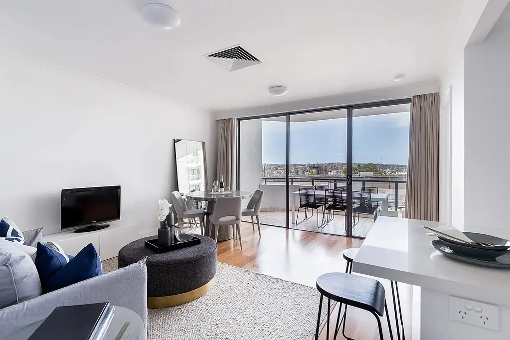 Modern Apartment in an Unbeatable Harbourside Location