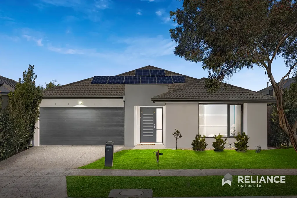 Williams Landing 4chambre Impressive Porter Davis Home | 3 Living Areas + Study | Solar + Battery | Prime Location