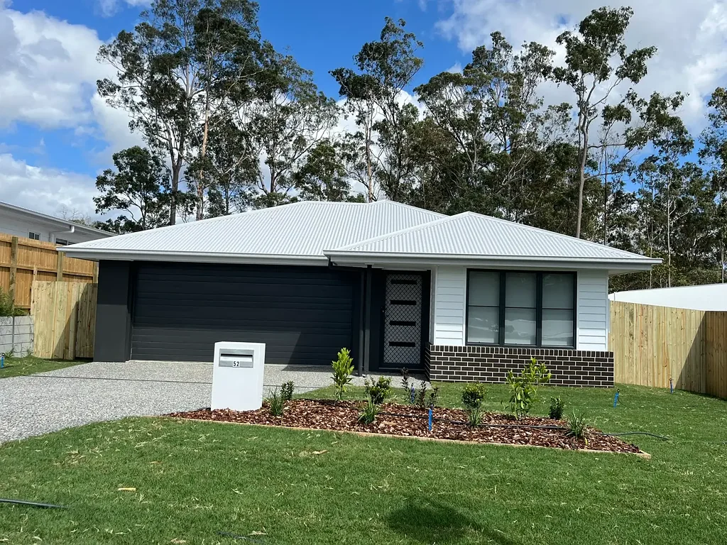 Spacious 4-Bedroom, 2-Bathroom House