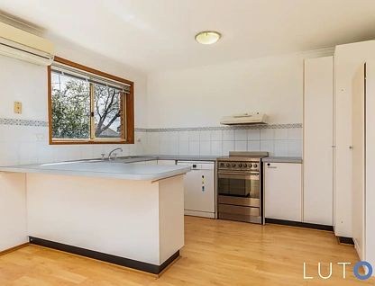 1/26 Fink Crescent, Calwell, ACT 2905, 3房, 1浴, Townhouse