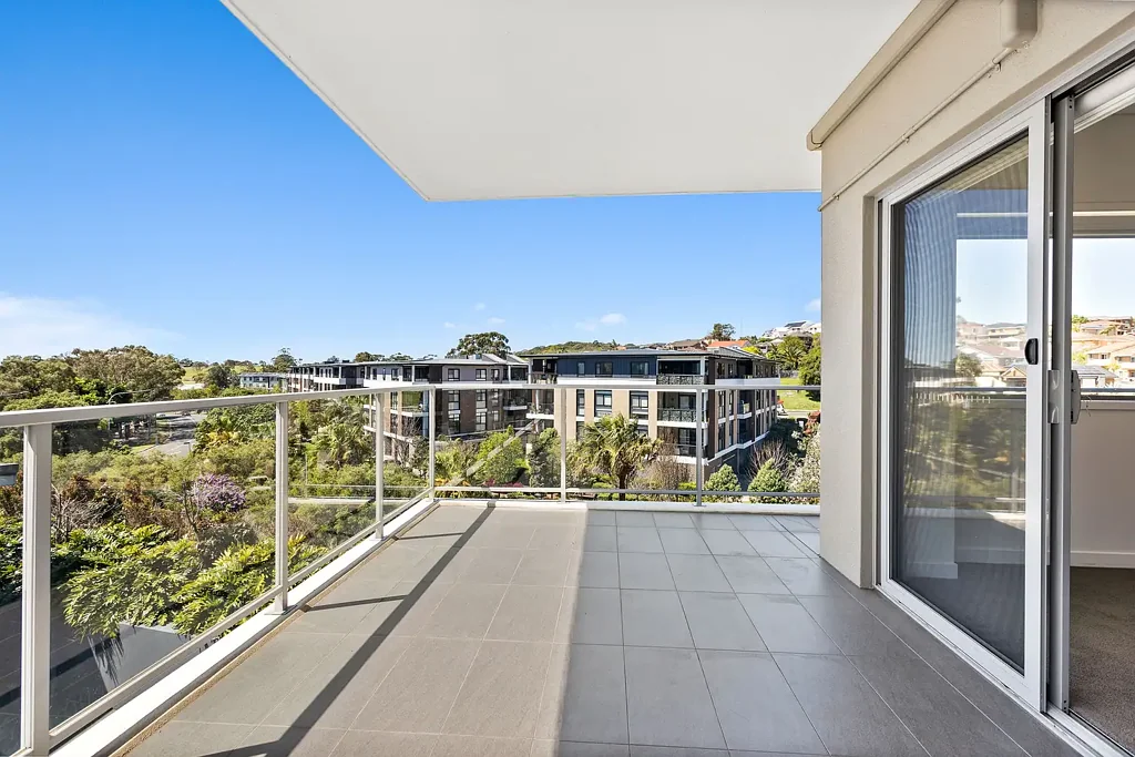 214/1 Evelyn Court, Shellharbour City Centre, NSW 2529